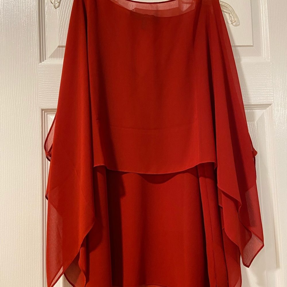 Red 2 piece open arm blouse